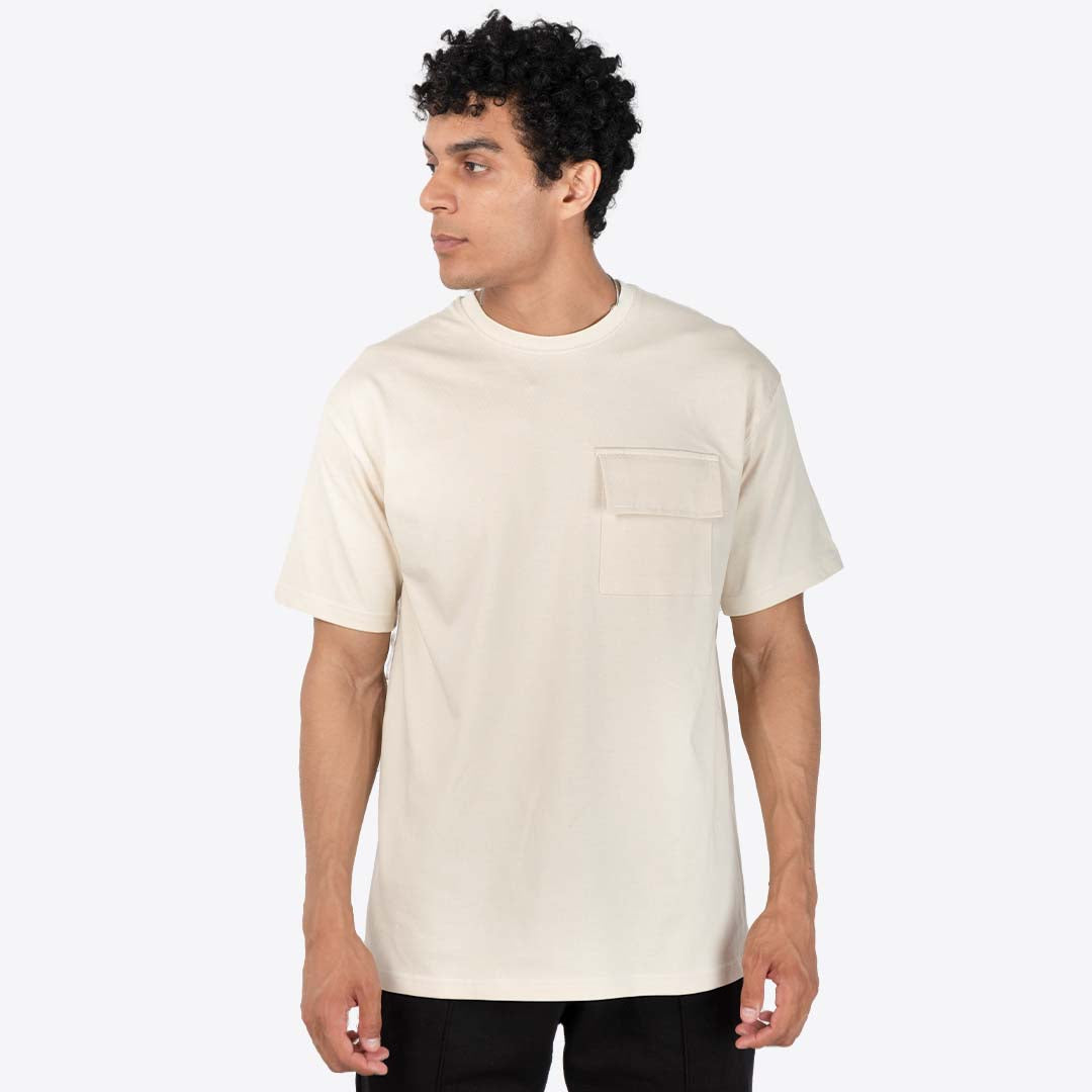 relaxed t-shirt with front cargo pocket in beige